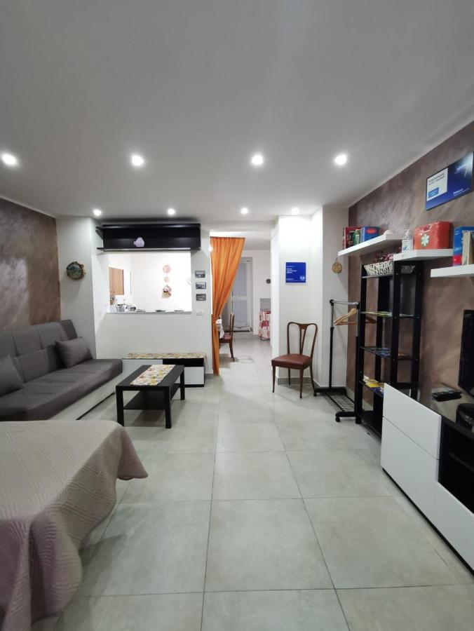 Catania Appartamento Siciliano Bagian luar foto